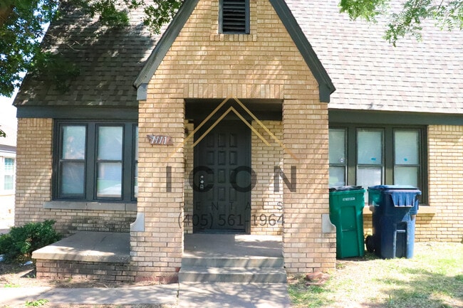 Foto del edificio - 1111 NW 27th St