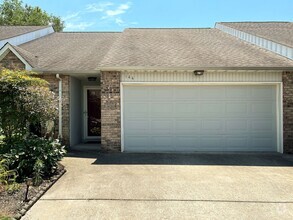 Building Photo - 144 Confederacy Cir