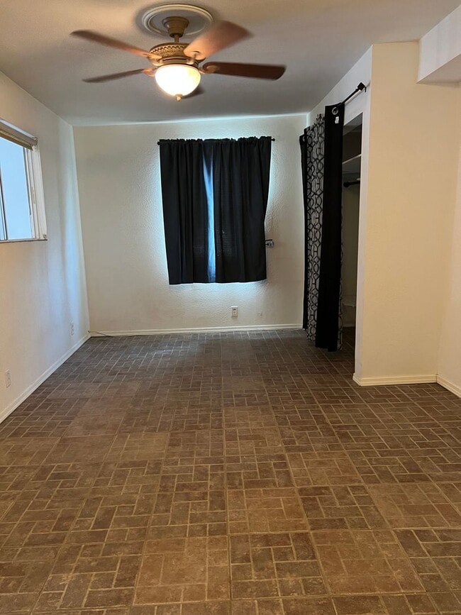 Building Photo - Lodyeen Properties LLC