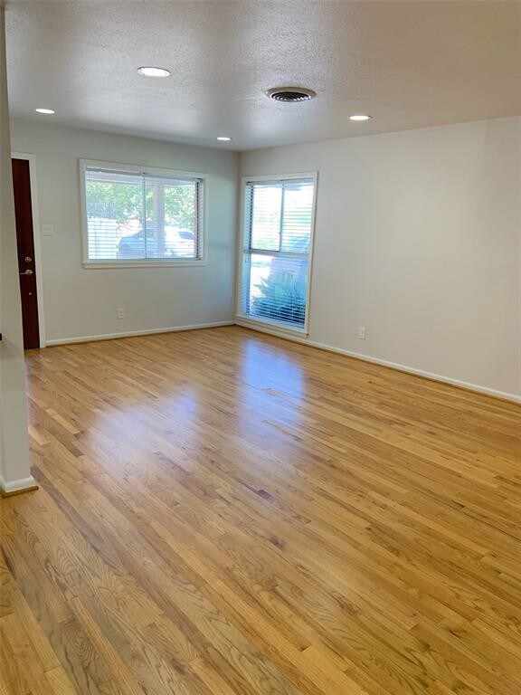 Building Photo - 4719 Merwin St