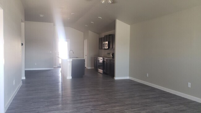 Foto del edificio - 3 Bedroom 2 bath home!