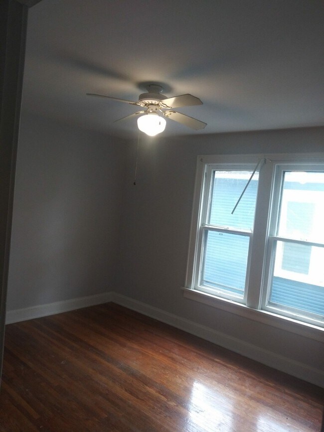 Foto del edificio - 238 E Kelso Rd