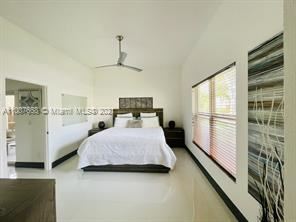 Foto del edificio - 2 br, 2 bath House - 16144 Emerald Cove Rd...