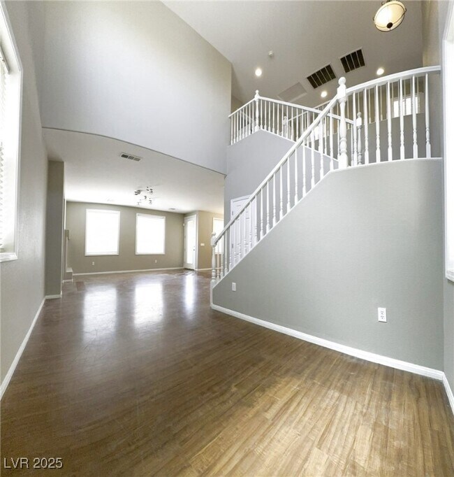 Foto del edificio - 7367 Moores Mill Ct