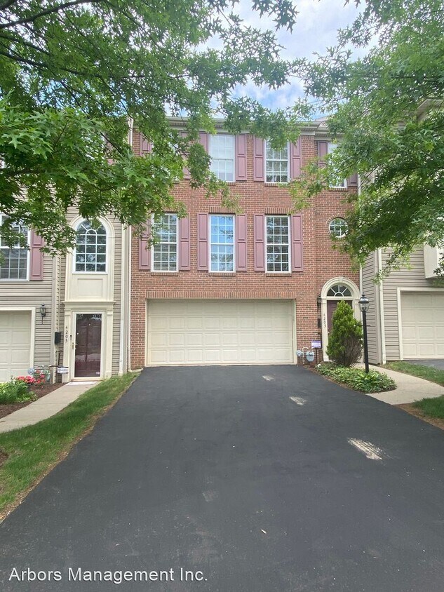 Primary Photo - 3 br, 2.5 bath House - 4205 Ivanhoe Dr