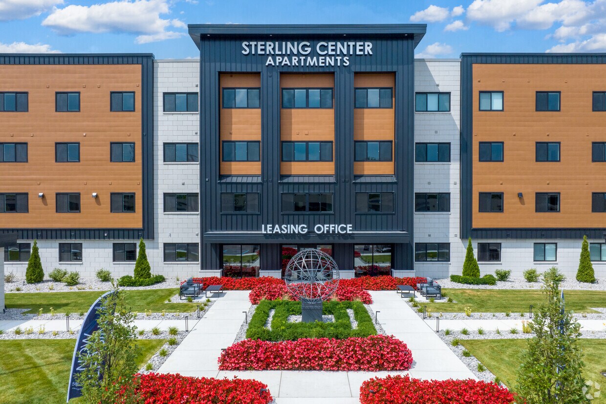 Sterling Center Apartments 44677 Schoenherr Rd Sterling Heights, MI