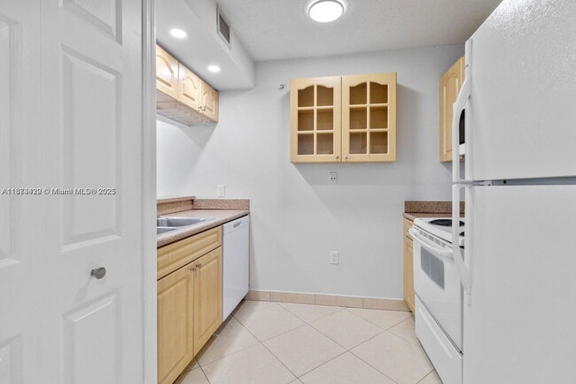 Foto del edificio - 102 SW 6th Ave
