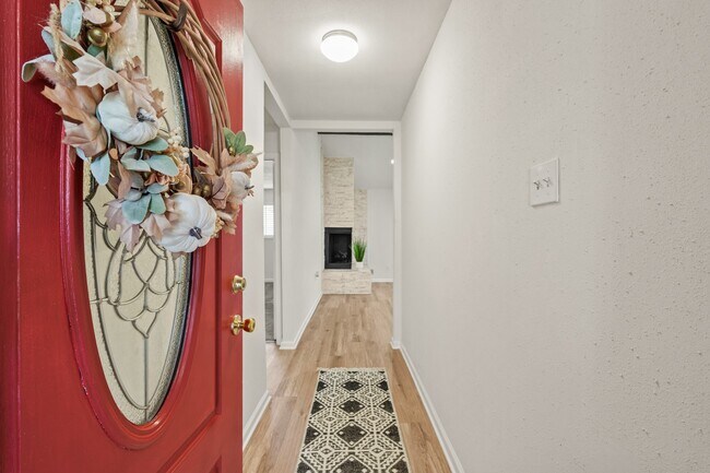 Foto del edificio - 5322 Inwood Dr