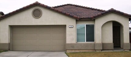 Building Photo - 173 Sampson