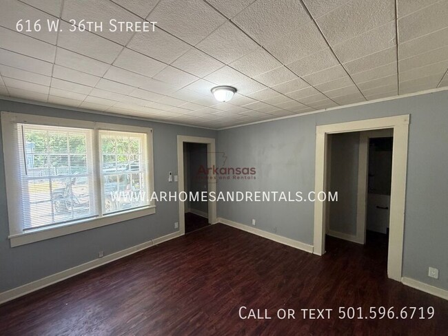 Building Photo - 616 W 36th St