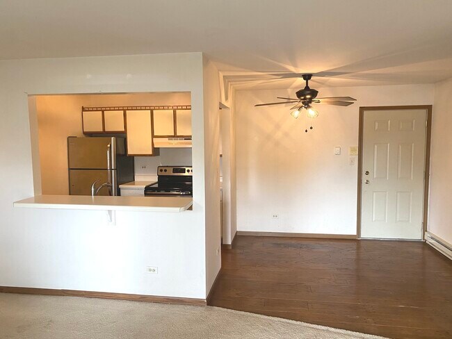 Building Photo - 4305 W Shamrock Ln