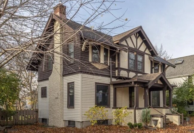 1132 Michigan-1132MICH - 1132 Michigan-1132MICH House