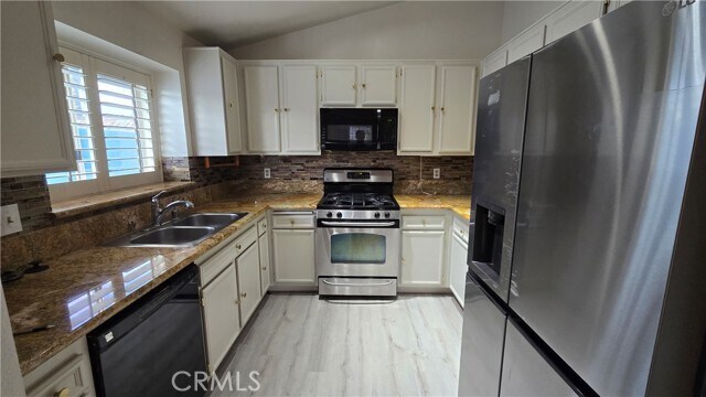 Foto del edificio - 13985 Covey Quail Ln