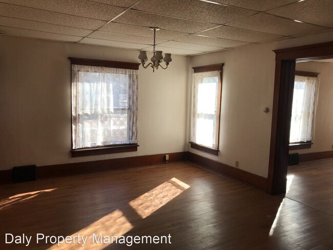 Foto del edificio - 3 br, 1 bath House - 1404 11th St.