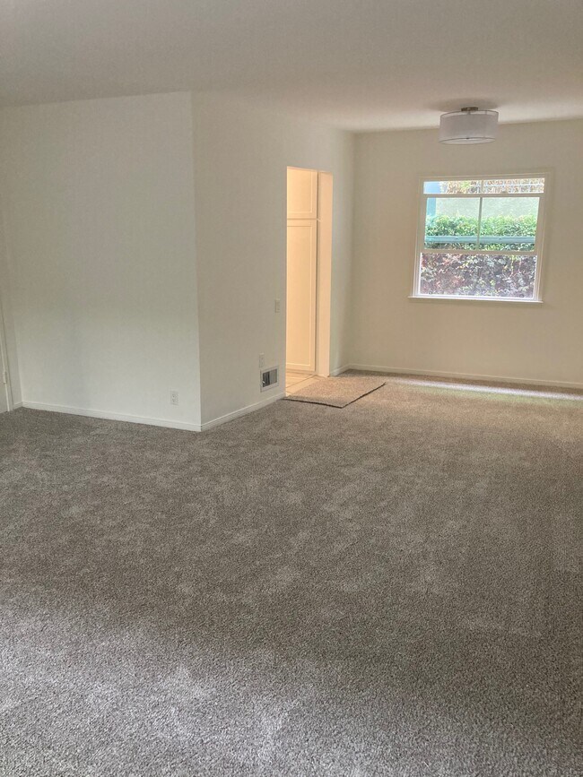 Sala de estar - 10662 Wilkins Ave
