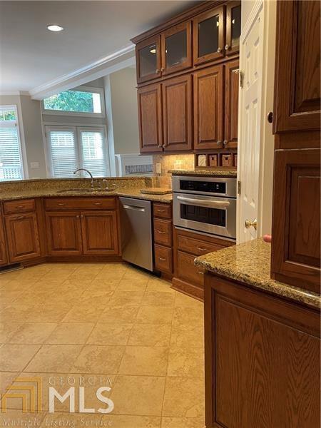 Foto del edificio - 890 Riverhaven Dr
