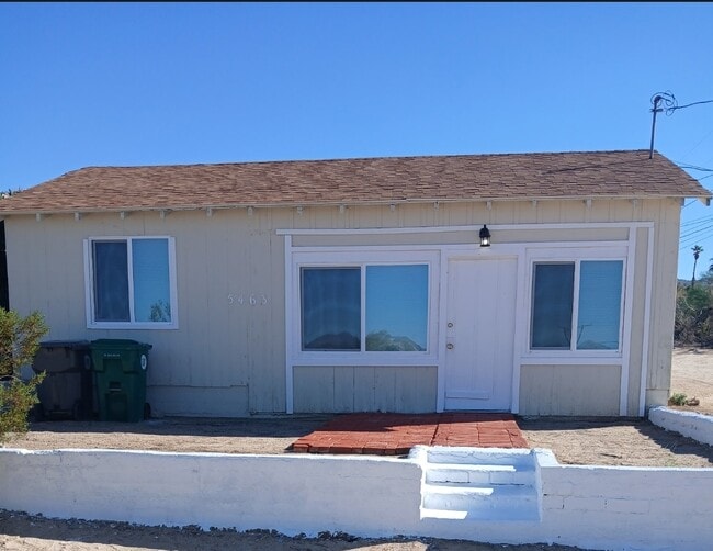 Building Photo - 5476 Adobe Rd
