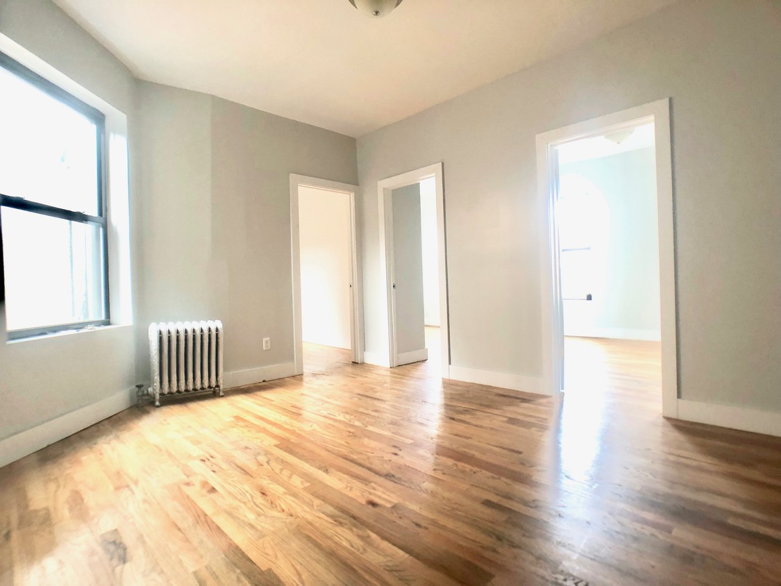 Foto principal - 434 W 163rd St