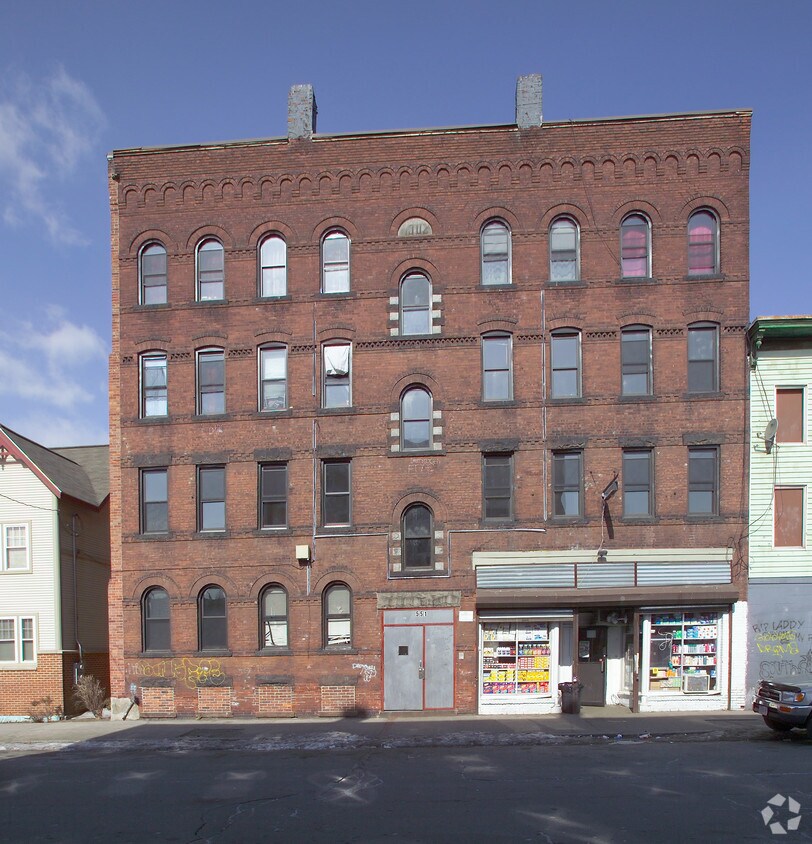 549551 S Bridge St, Holyoke, MA 01040 Apartments in Holyoke, MA