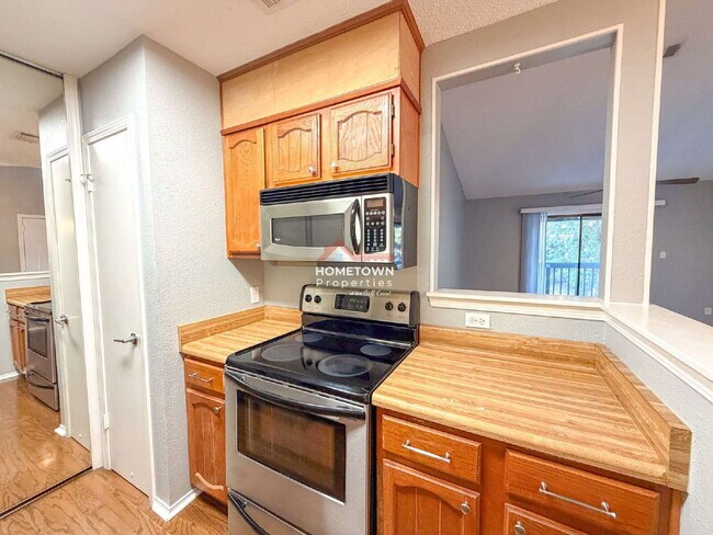 Foto del edificio - 2299 Scenic Hwy