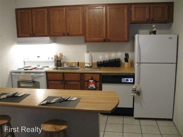 Primary Photo - 1 br, 1 bath Apartment - 306 E. Magnolia Ave.