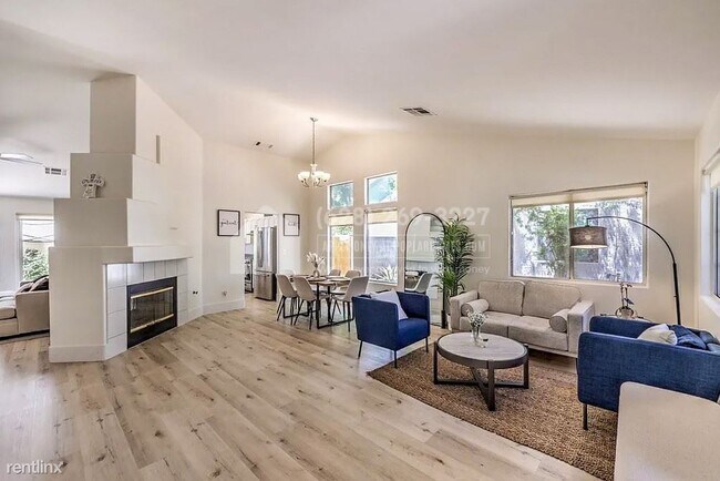 Building Photo - 3 br, 2 bath House - 7405 Painted Ridge St. -