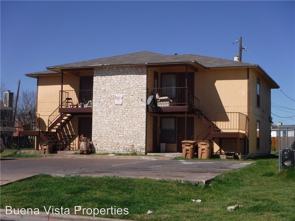 Foto principal - 8408 Riverstone Dr