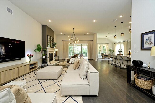 Foto del edificio - 2851 Reunion Blvd