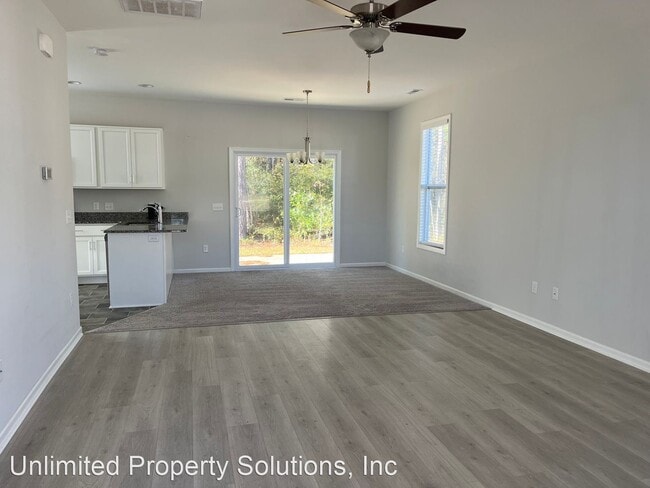 Foto del edificio - 3 br, 2.5 bath House - 1301 Putnam Dr NE