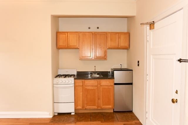 Building Photo - 4349 N Damen Ave