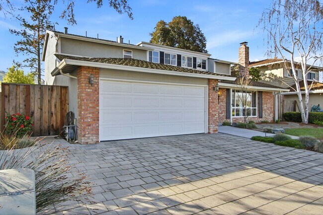 Building Photo - 6137 Banner Dr