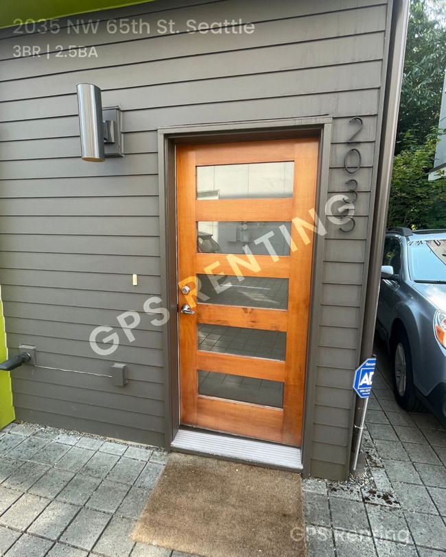 Photo - 2035 NW 65th St House