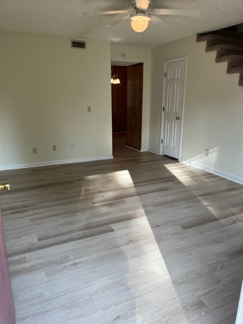 Living Area - 1129 Leaf Ave