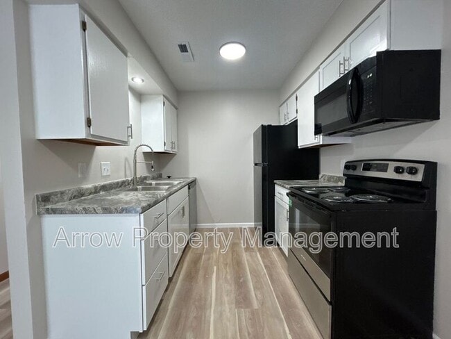 Foto del edificio - 1310 S Jackson St