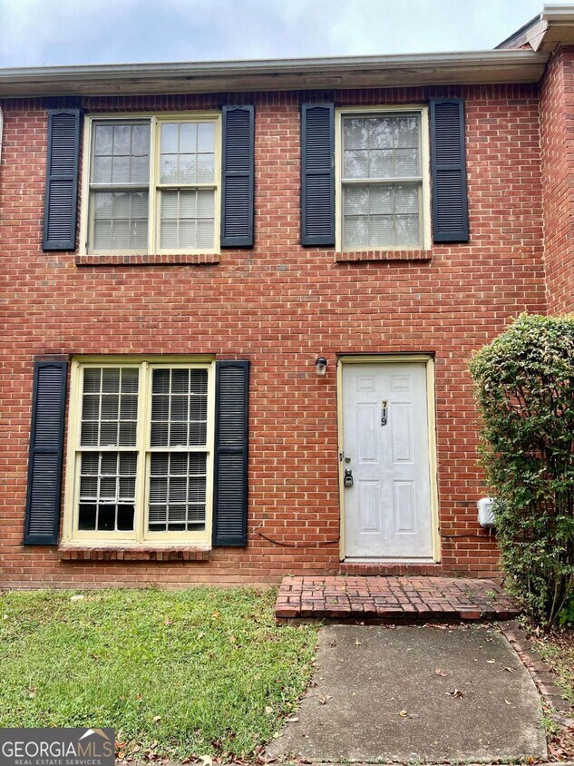 719 Redland Dr, Jonesboro, GA 30238 Townhome Rentals in Jonesboro GA