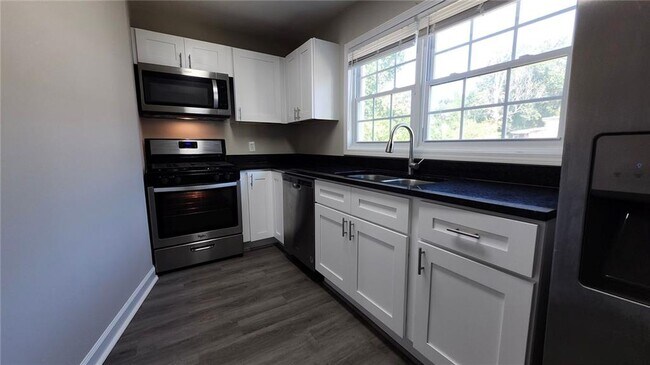 Foto del edificio - 5 Burbank Dr SW