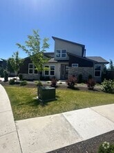 Building Photo - 8389 W Shams Ln
