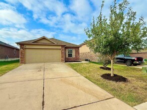 Building Photo - 431 Northern Flicker St