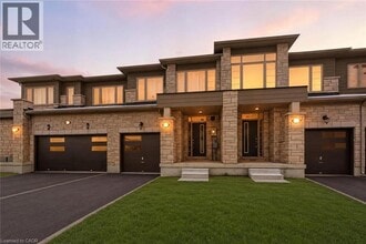 Building Photo - 9 Admiral Rd