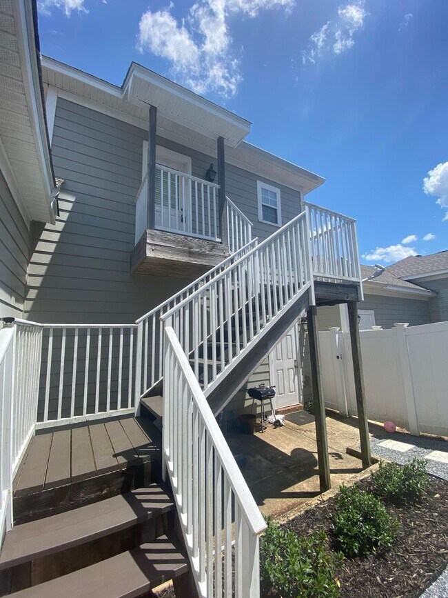 Foto del edificio - 4025 Colleton Ct