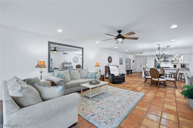 Building Photo - 3280 S Shore Dr