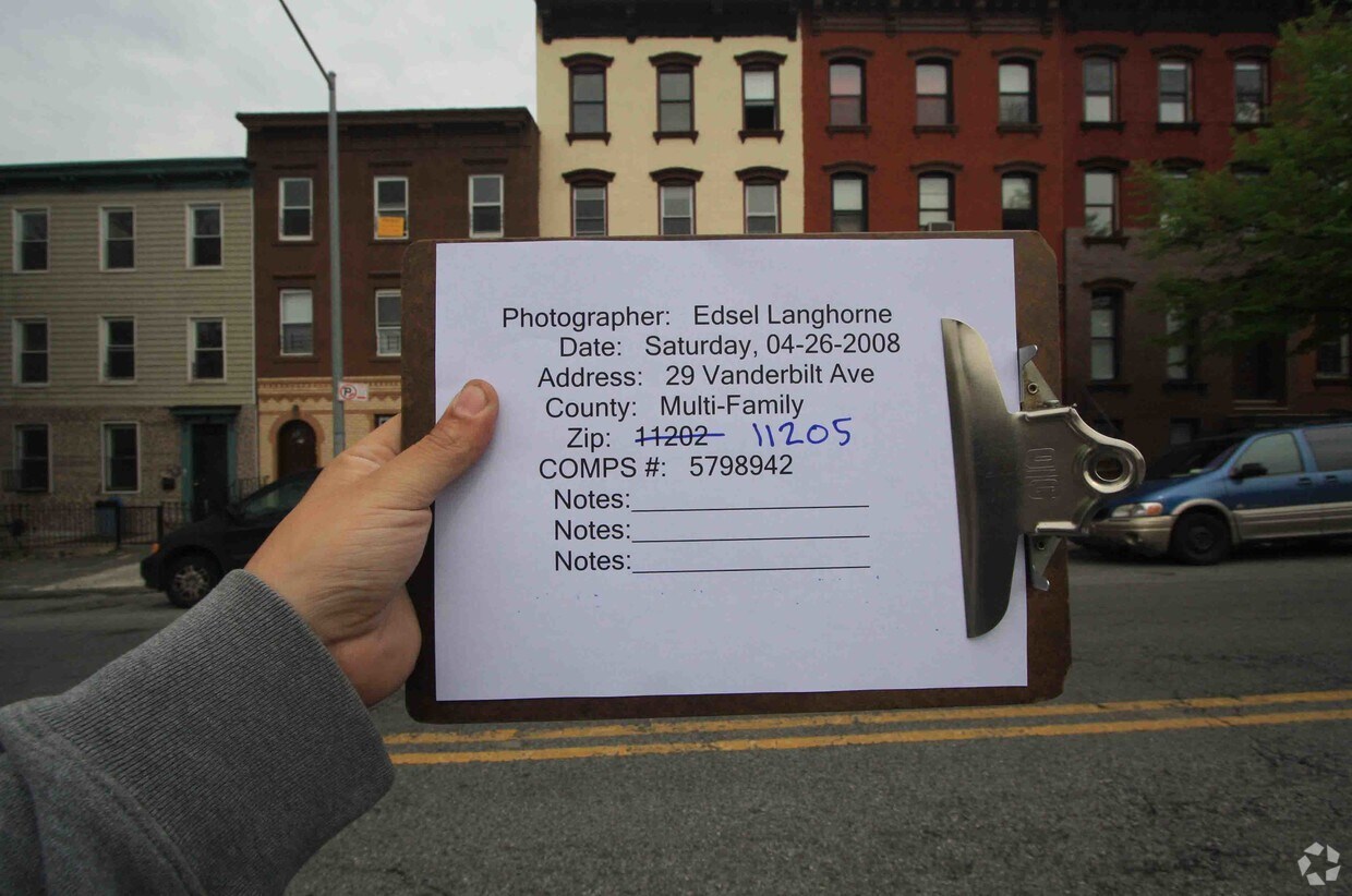  - 29 Vanderbilt Ave