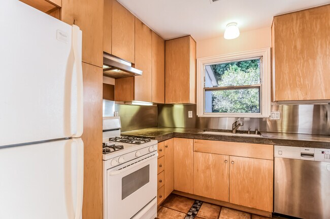 Foto del edificio - 801 Brooks Ave