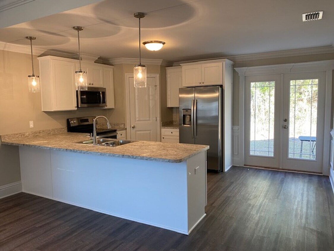 Foto del edificio - New Construction 4 Bedroom Home