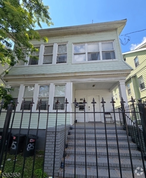 Building Photo - 85 Chelsea Ave