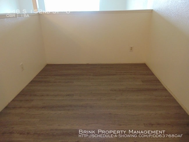 Building Photo - 648 S 152nd St