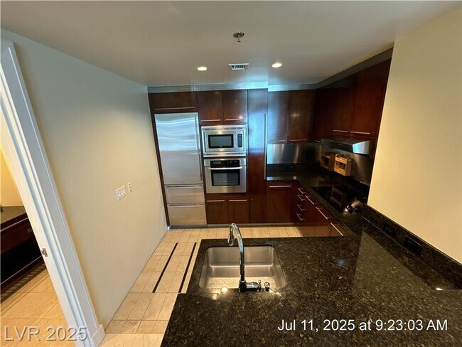 Foto del edificio - Luxury High-Rise Living at SKY | 29th Floo...