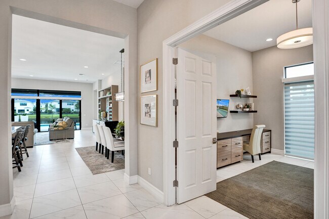 Building Photo - 9052 Chauvet Wy