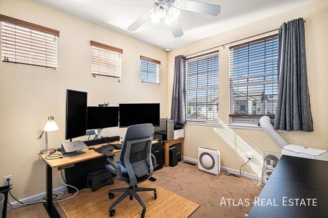 Foto del edificio - 23235 York Ave