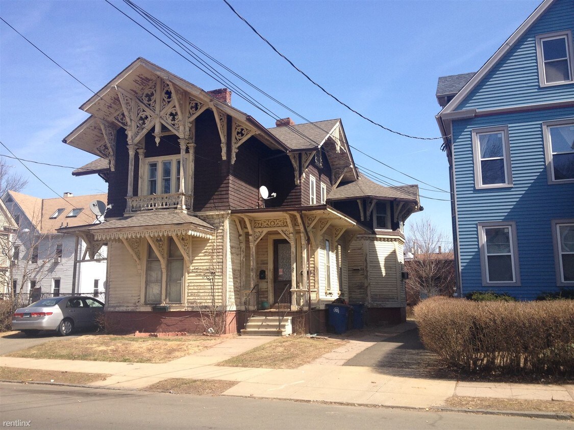 Primary Photo - 133 Hobart St